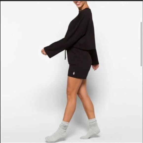 Free People Sunny Set Matching Black Shorts and Long Sleeves Crop Top.Size M - Picture 3 of 16